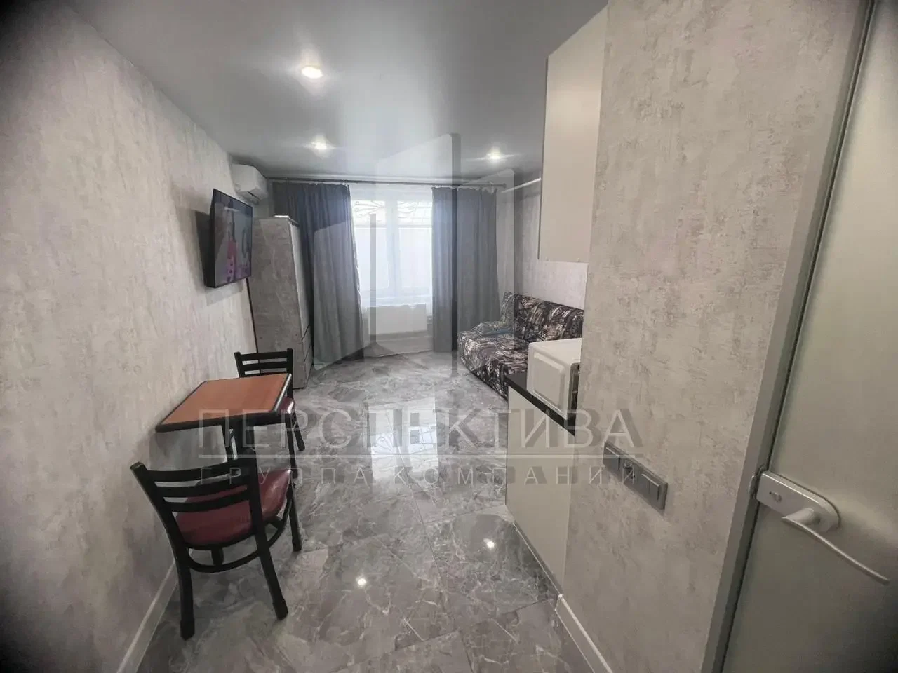Продам 20 м2 с ремонтом - миниатюра 4