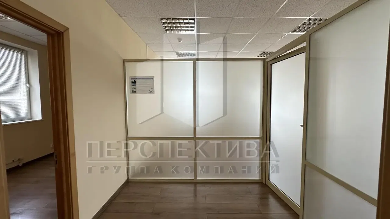 Коммерческое здание 2 038 м2 - миниатюра 14