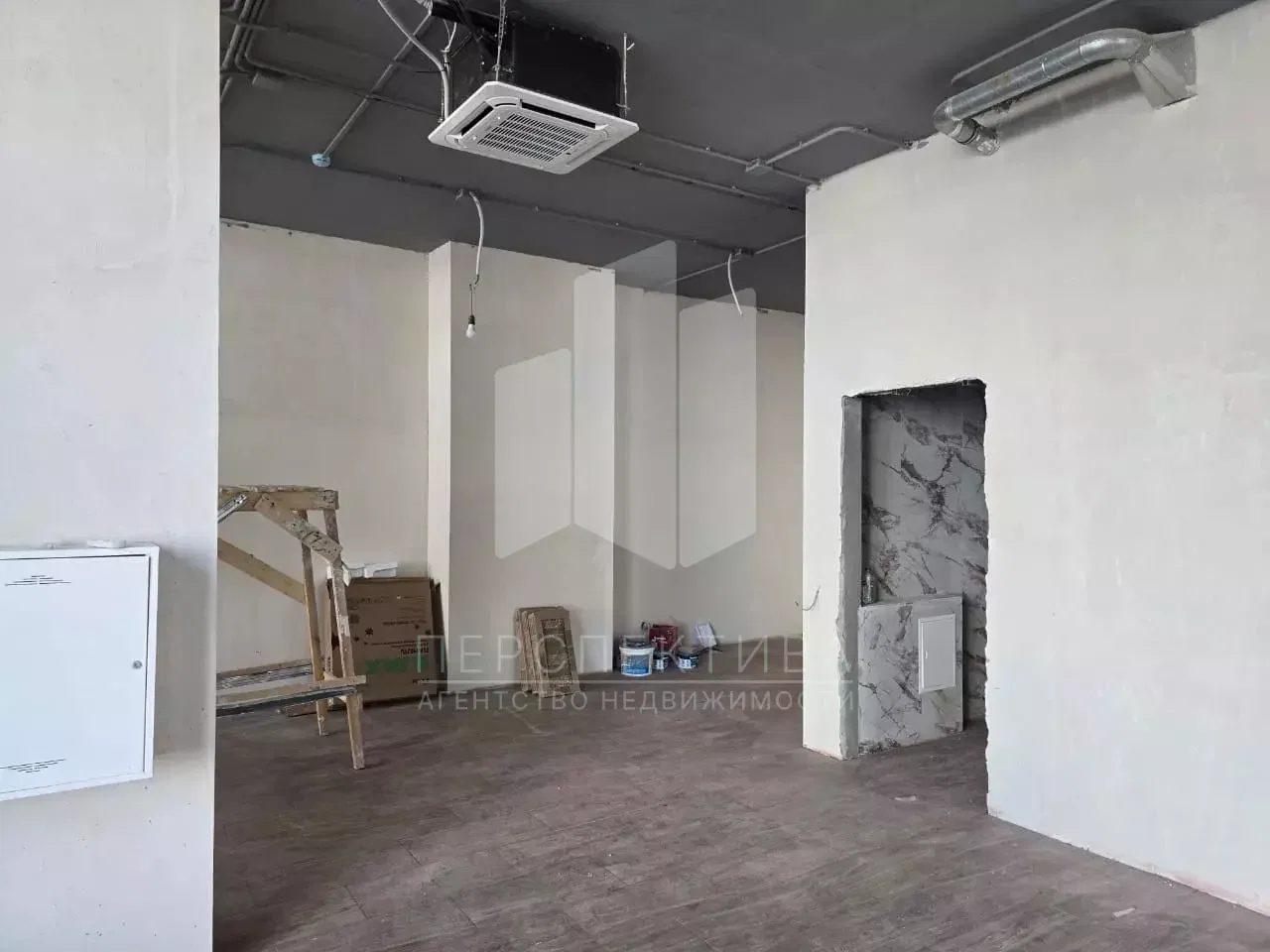 Сдам помещения б-р Адмиралтейский д.3 80кв.м. 1-этаж - миниатюра 4