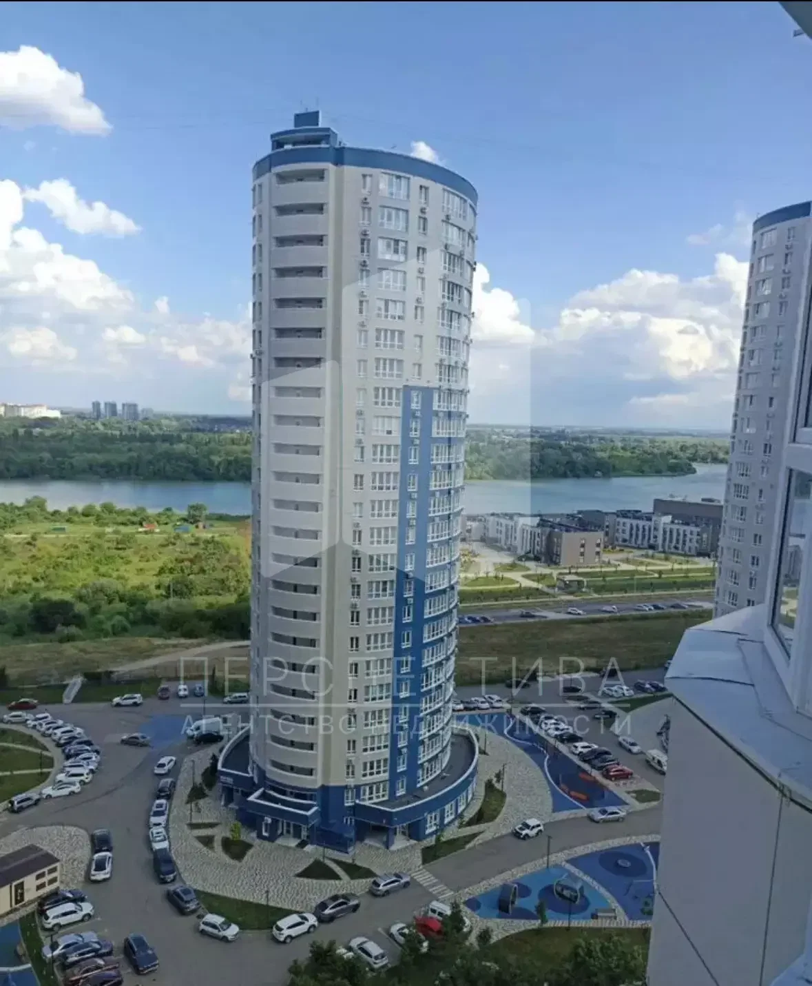 1-к квартира 40.4 метров «ЖК Фонтаны» - миниатюра 2