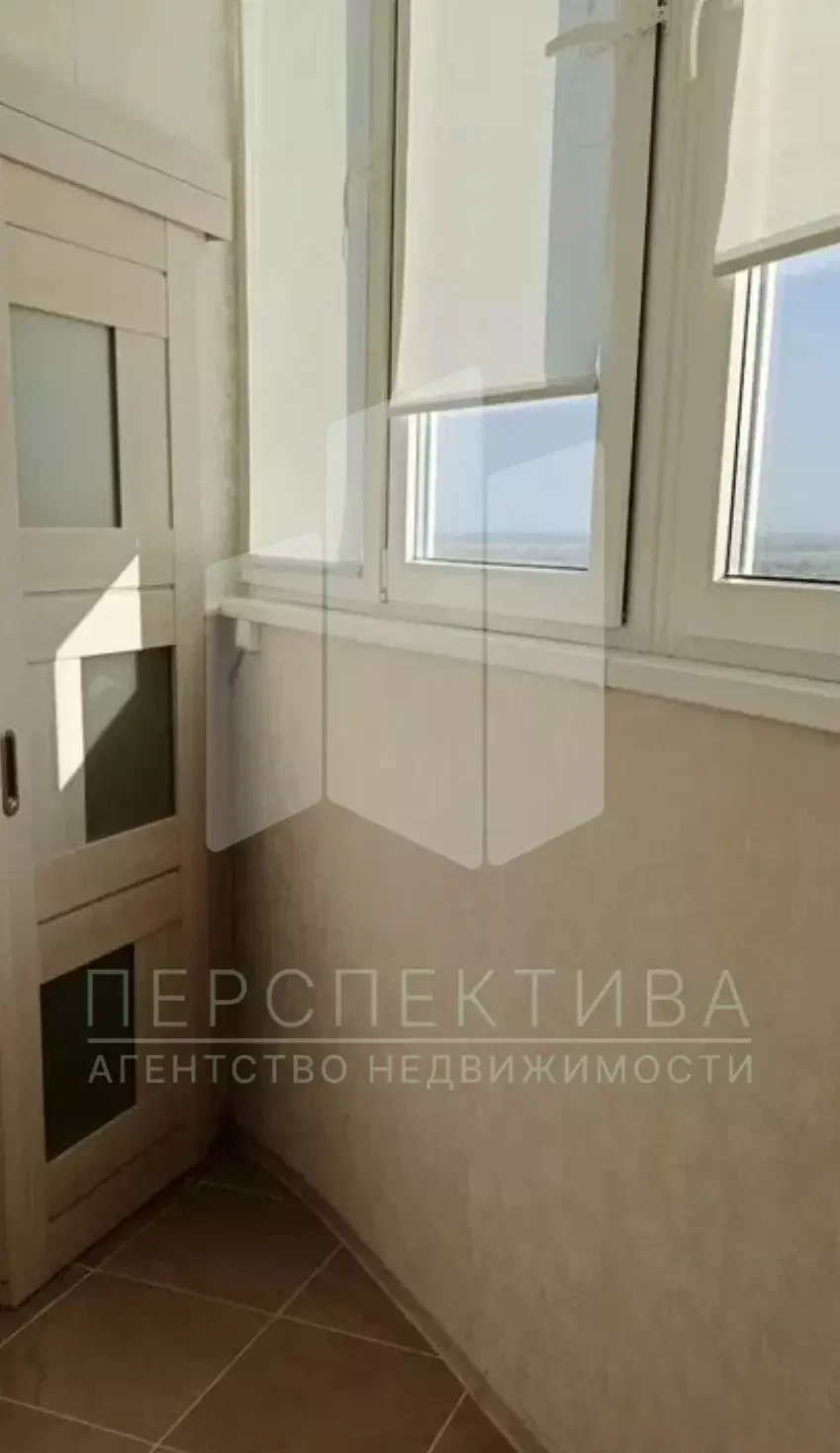1-к квартира 45кв метров «ЖК Фонтаны» - миниатюра 3