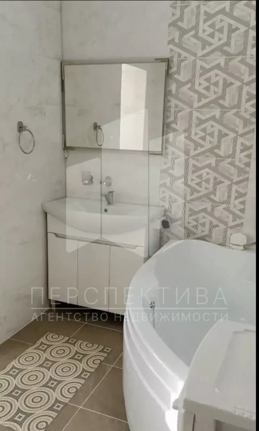 1-к квартира 45кв метров «ЖК Фонтаны» - миниатюра 5