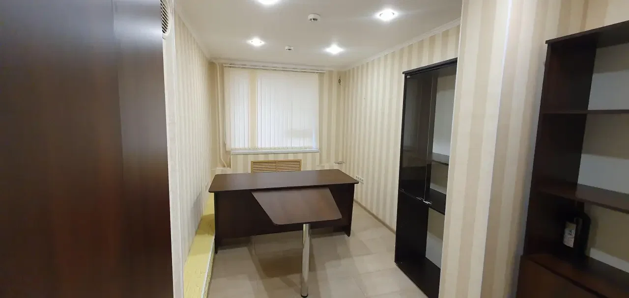 Продам 123 м2 с арендаторами - миниатюра 3