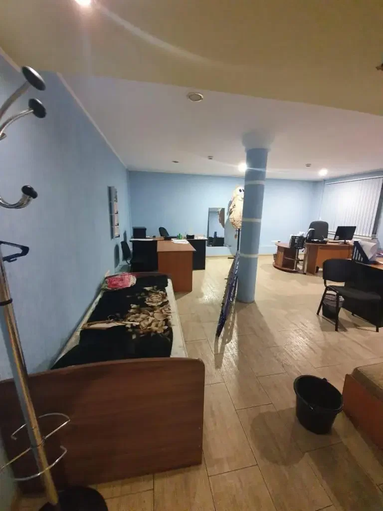 Продам 123 м2 с арендаторами - миниатюра 6