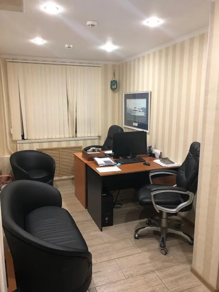 Продам 123 м2 с арендаторами - миниатюра 7