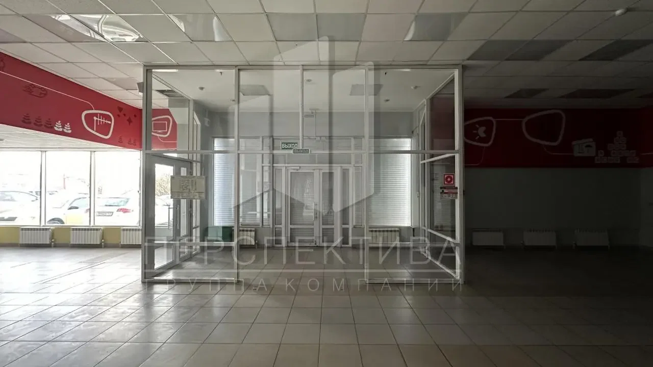 Торговая площадь 1 300 м2 - миниатюра 12