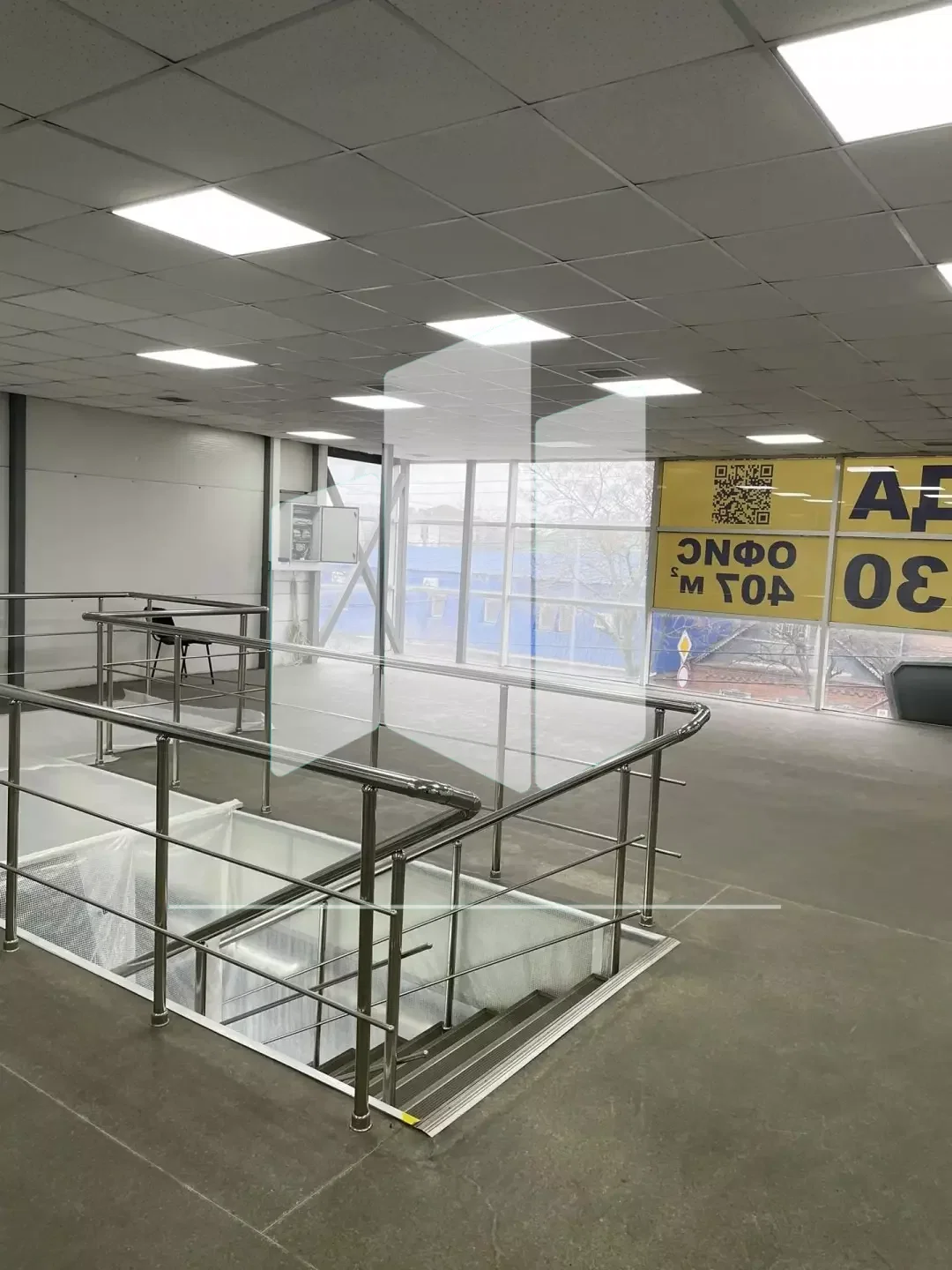Продажа 2-х этажного здания 765,2м2 - миниатюра 2