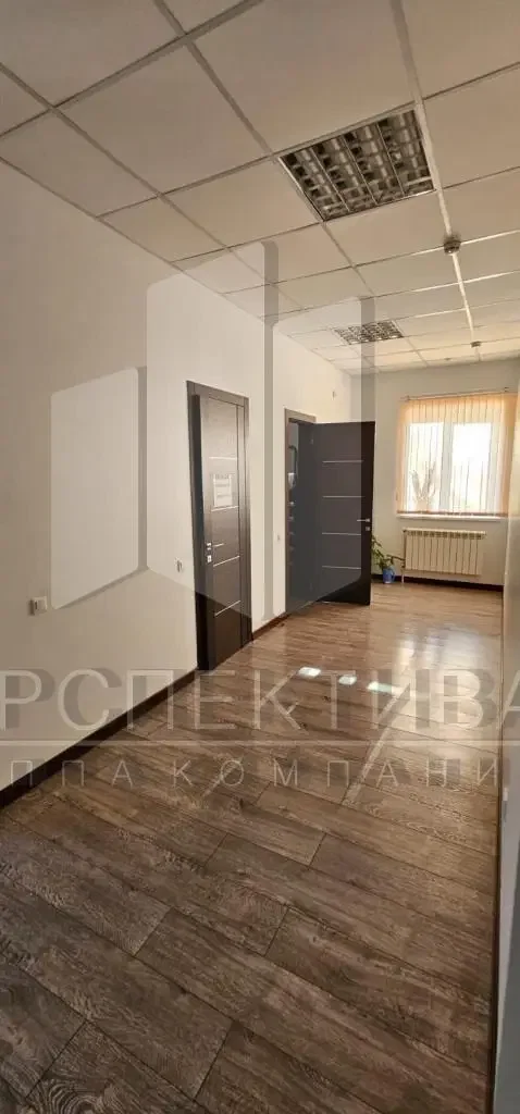 Сдам 275 м2, 2й этаж - миниатюра 11