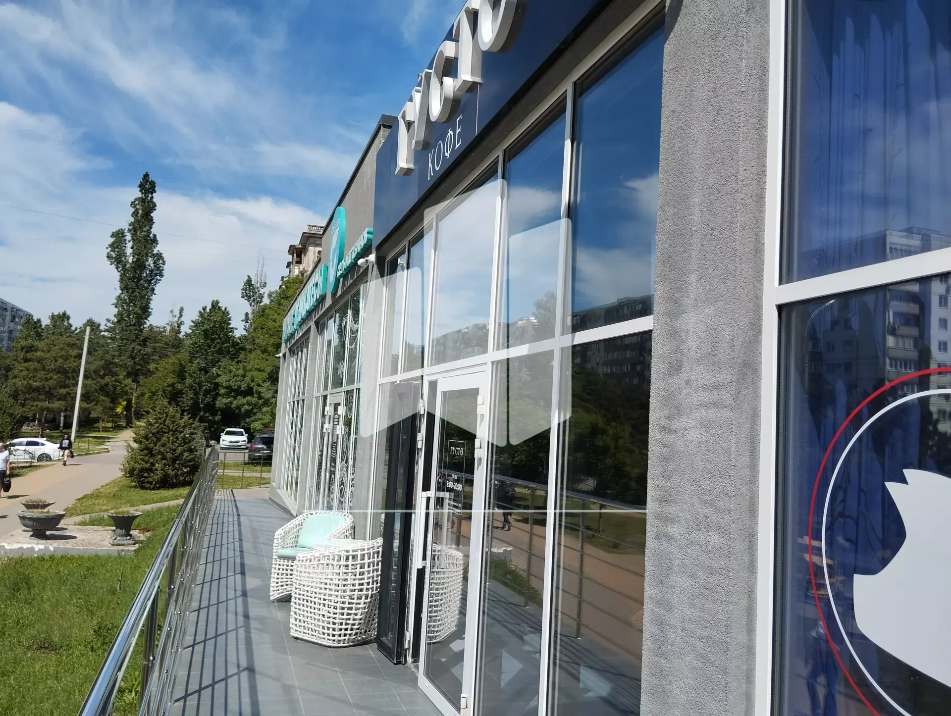 Сдам 78 м2 на первой линии - миниатюра 15