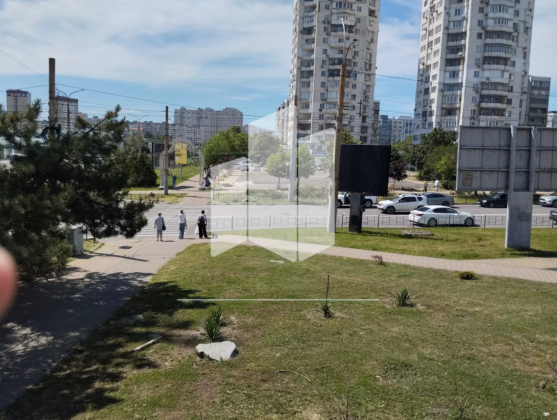 Сдам 78 м2 на первой линии - миниатюра 16