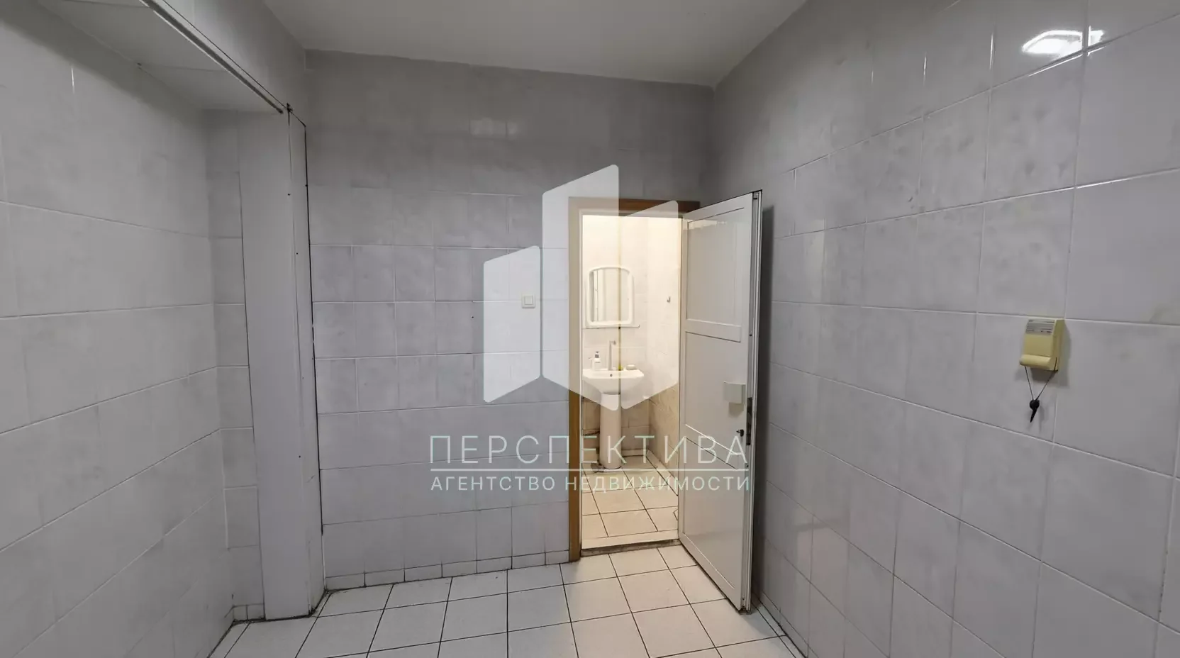 Аренда помещений 72м², 86м², 141м², 213 м² на ул. Свободы (Новороссийск, Центральный р-н) - миниатюра 10