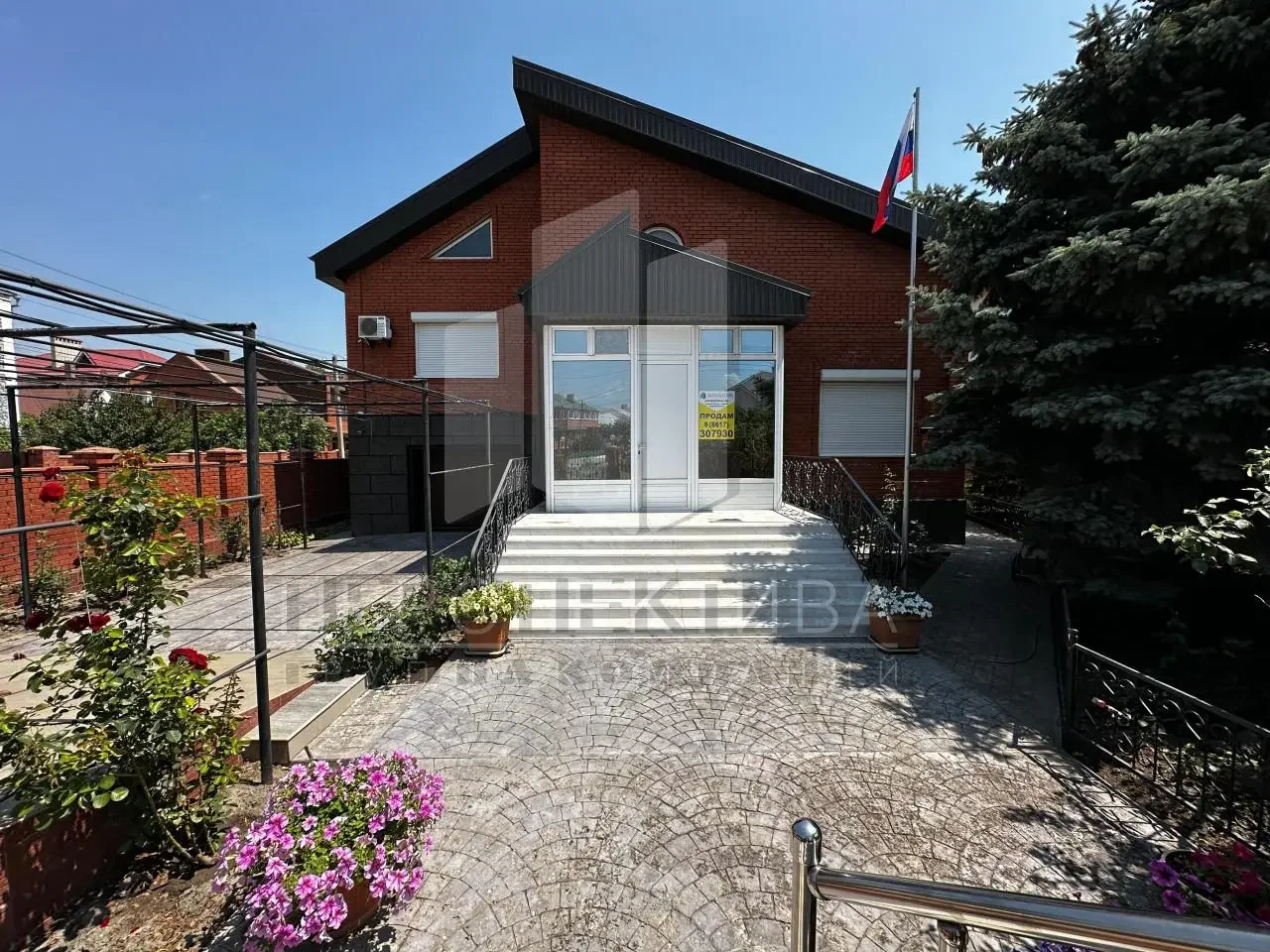 Дом, 336 м2, 3 этажа, 2 спальни - миниатюра 3