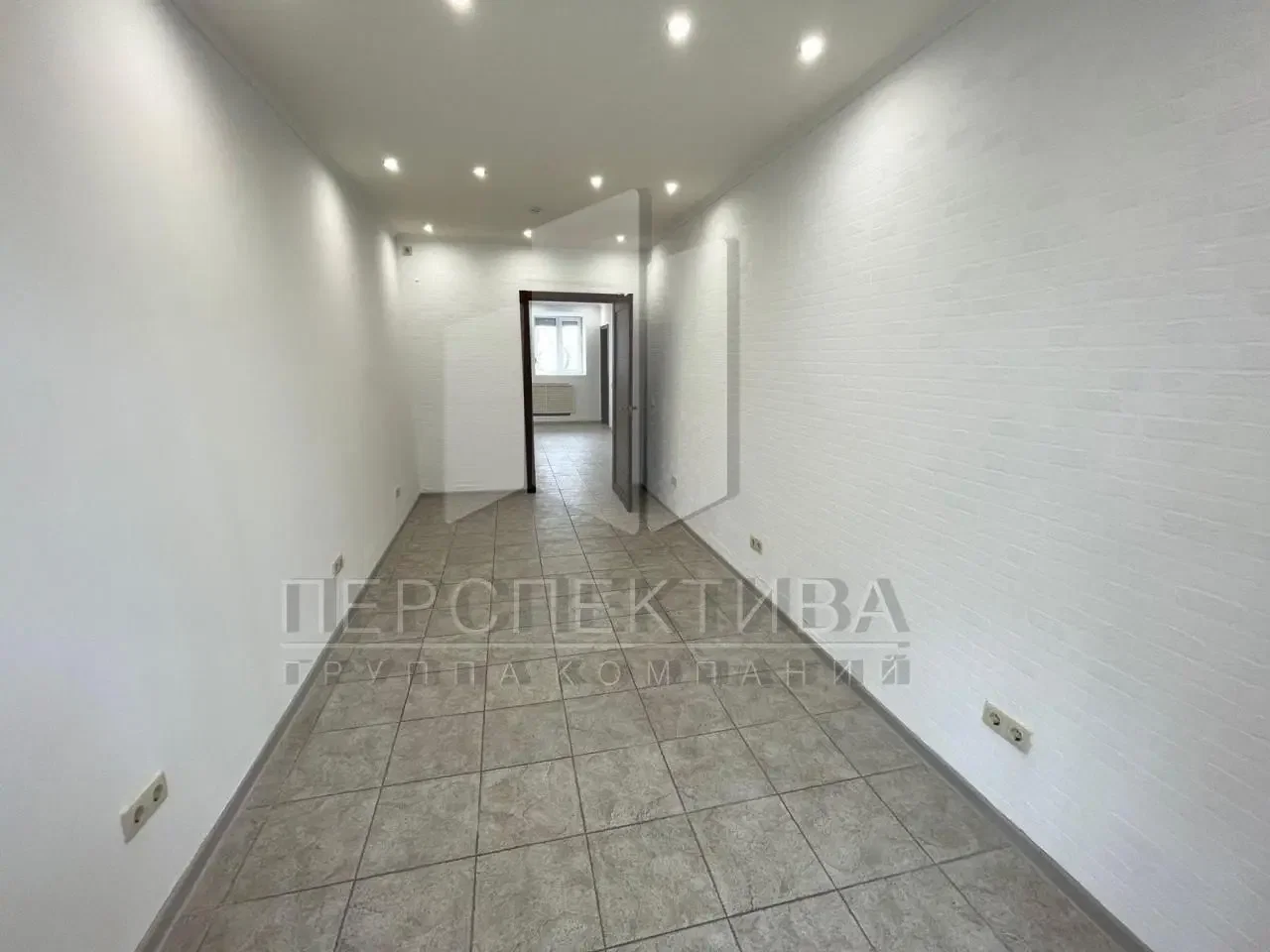 Продам 44 м2 в центре - миниатюра 7