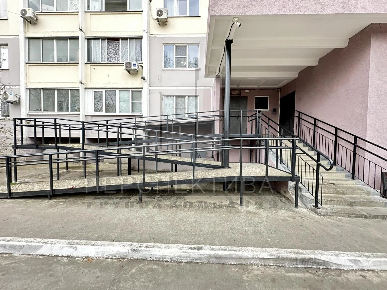 3-комн. кв., 93 м2, 10/16 этаж - миниатюра 3