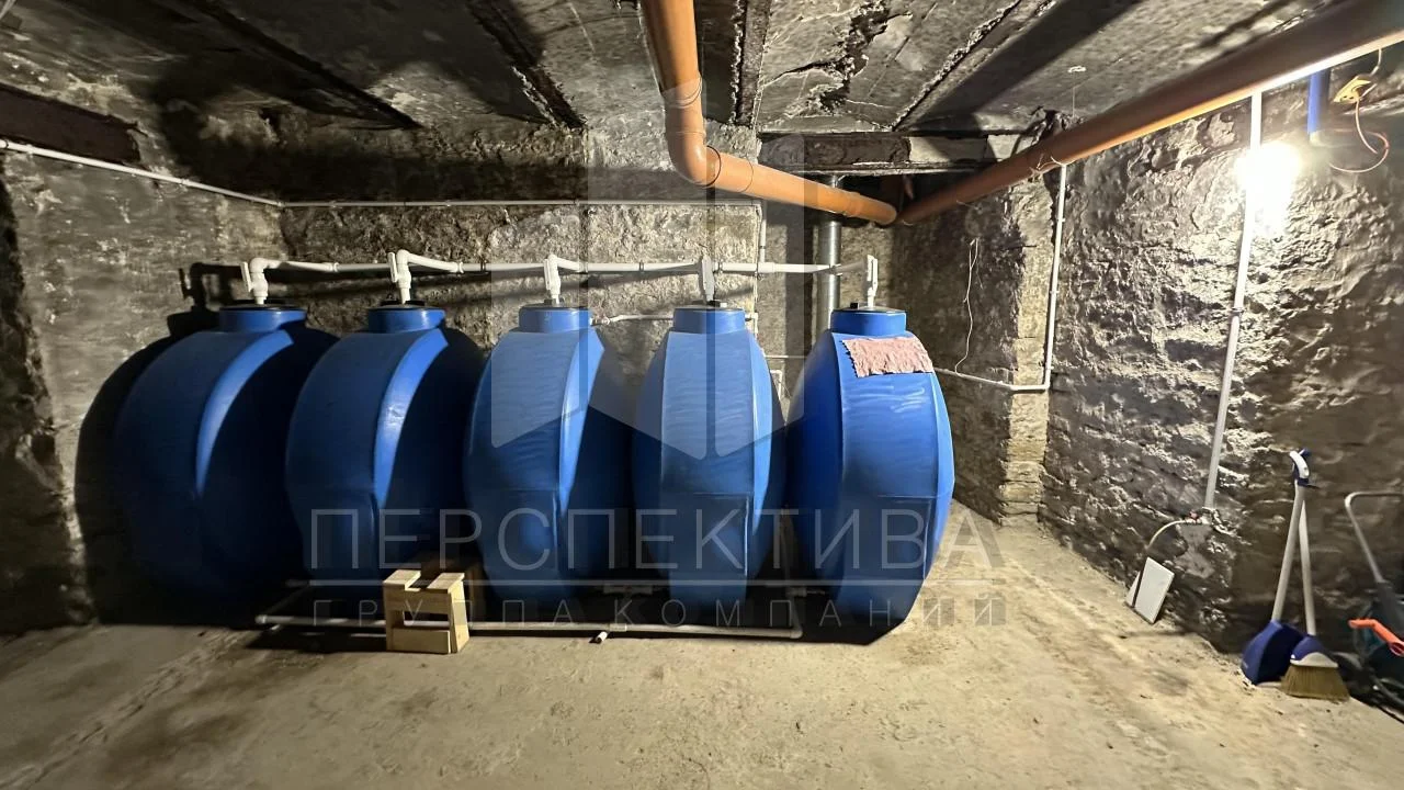 Торговая площадь 302 м2 - миниатюра 19