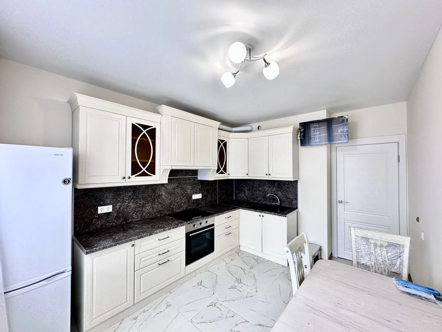 Квартира, 61 м2, 8/16 этаж - миниатюра 3
