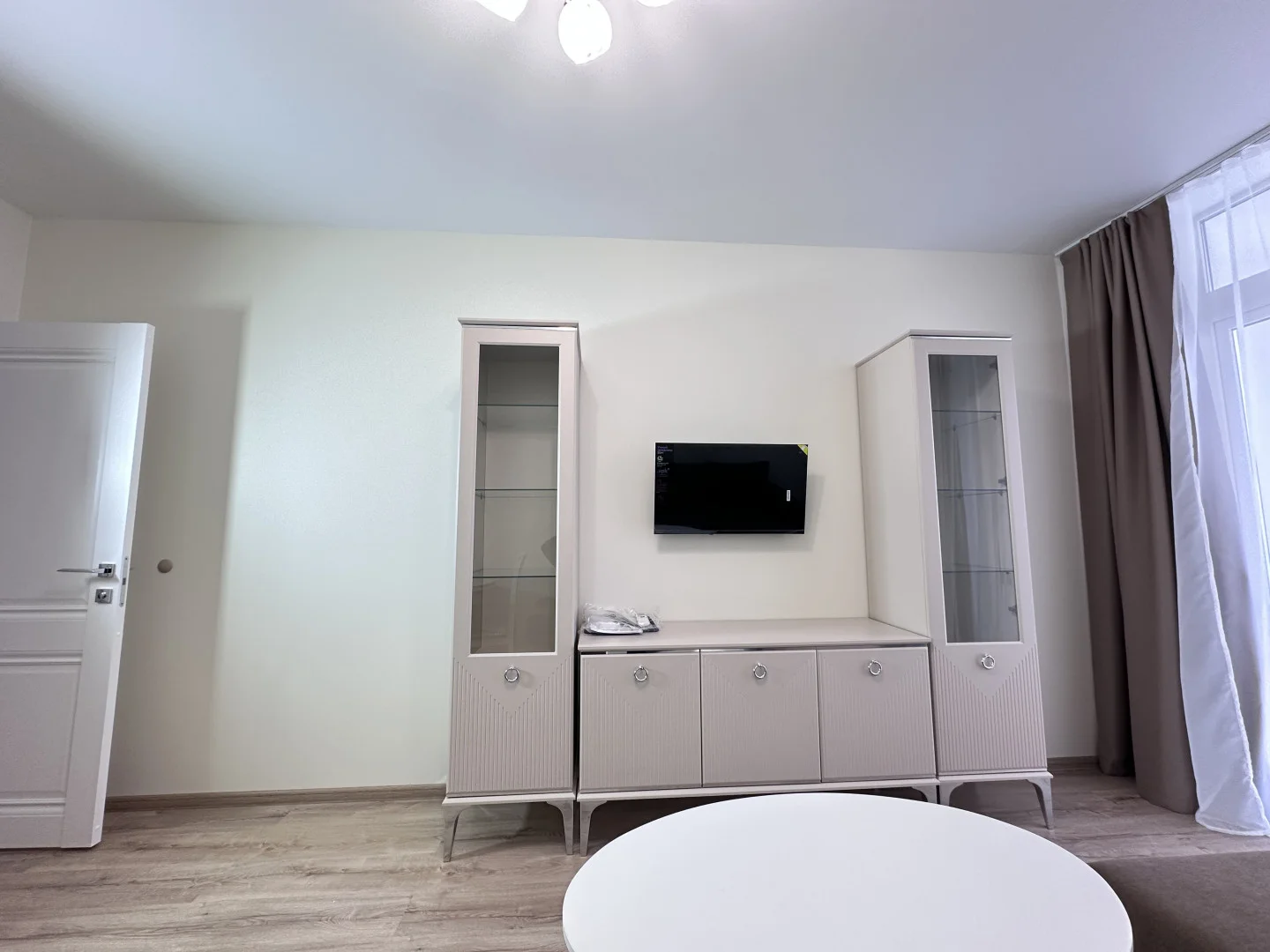 Квартира, 61 м2, 8/16 этаж - миниатюра 10