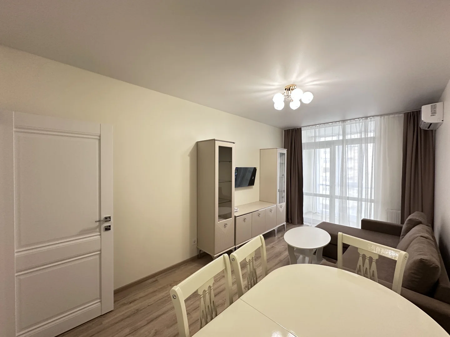 Квартира, 61 м2, 8/16 этаж - миниатюра 11