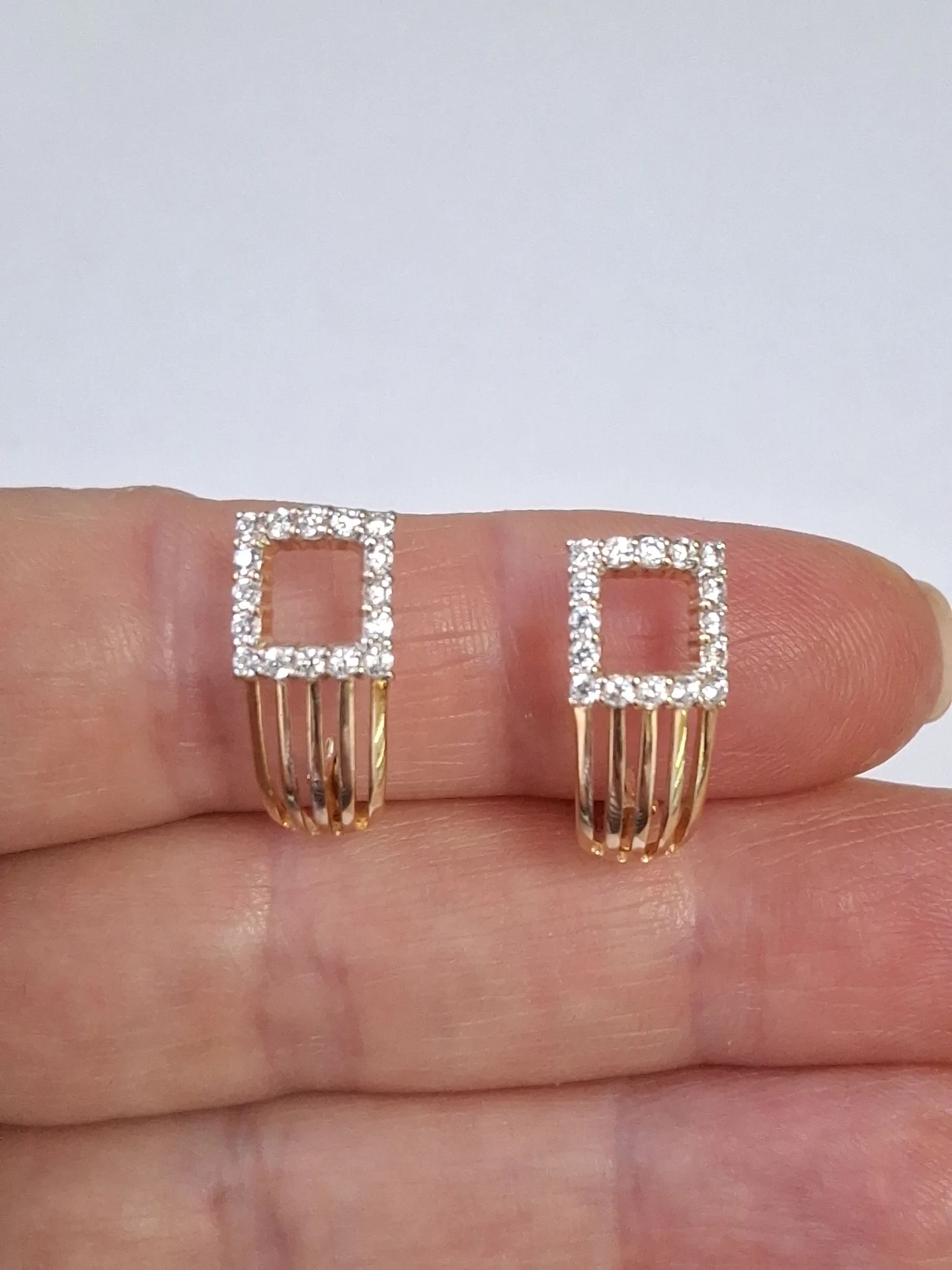 Серьги золотые 585 пробы - миниатюра 4