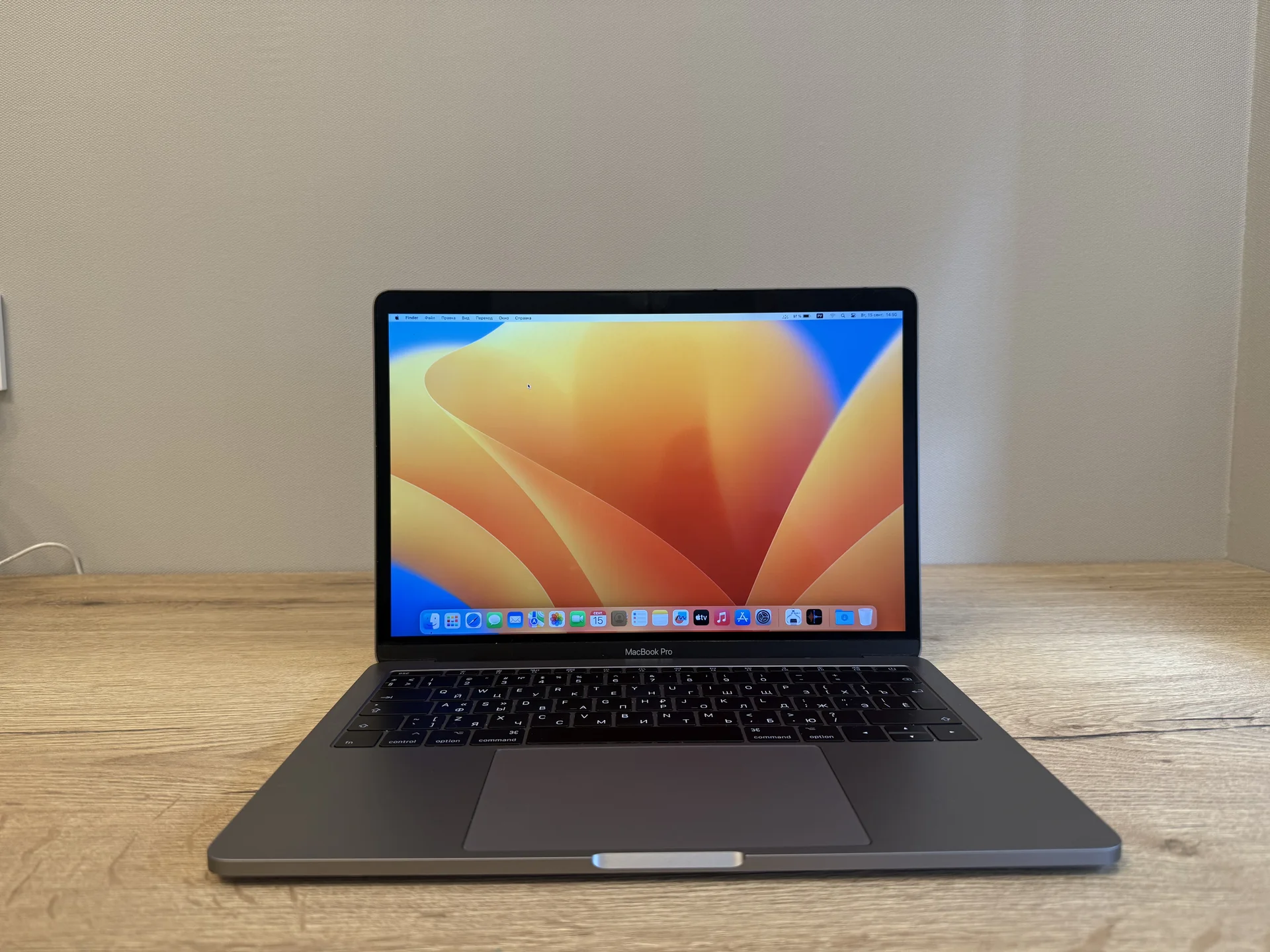 Apple MacBook Pro 2017 RAM8/SSD256 - изображение 1