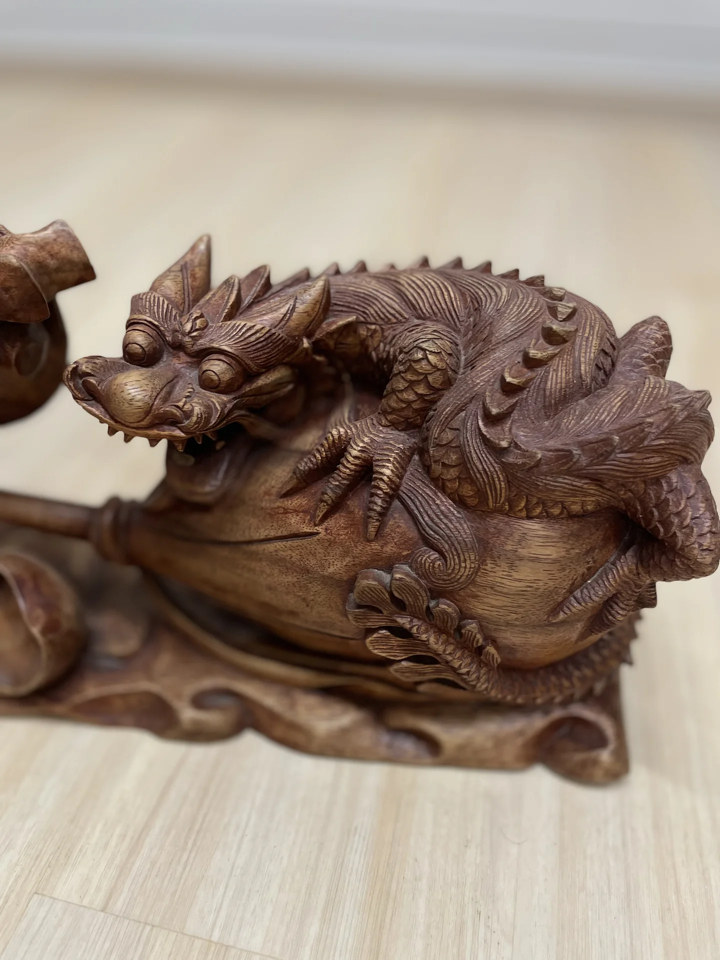 Фигура из сандала резная «Будда изобилия» - миниатюра 4
