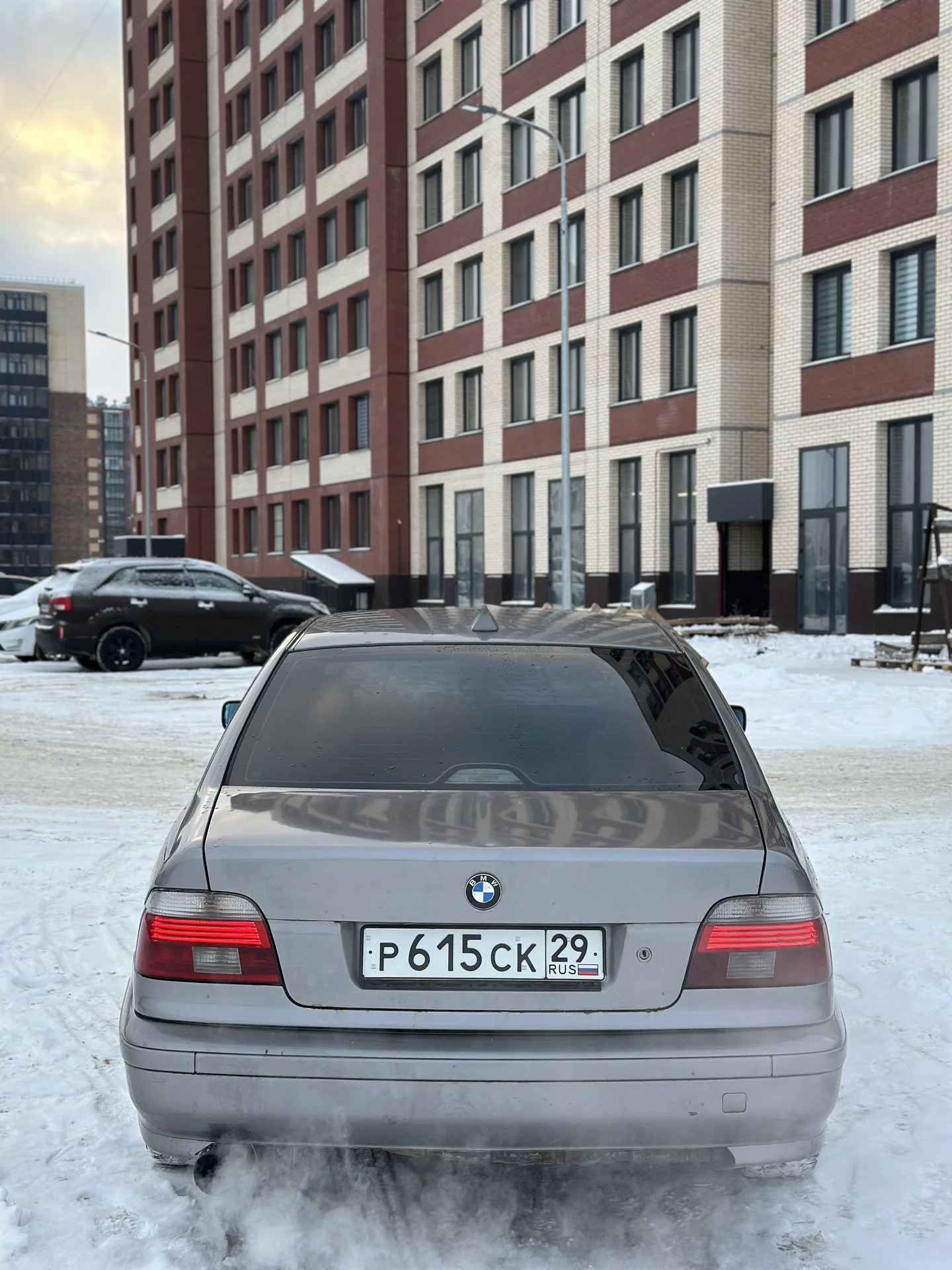 BMW E39 523i - миниатюра 3