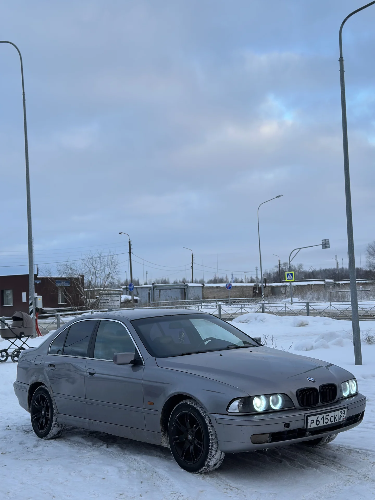BMW E39 523i - миниатюра 5