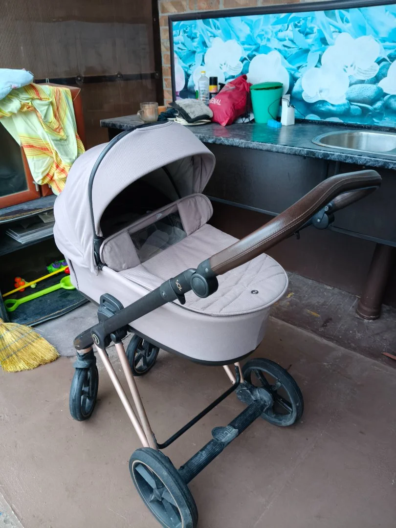 Коляска 2 в 1 Roan Sol