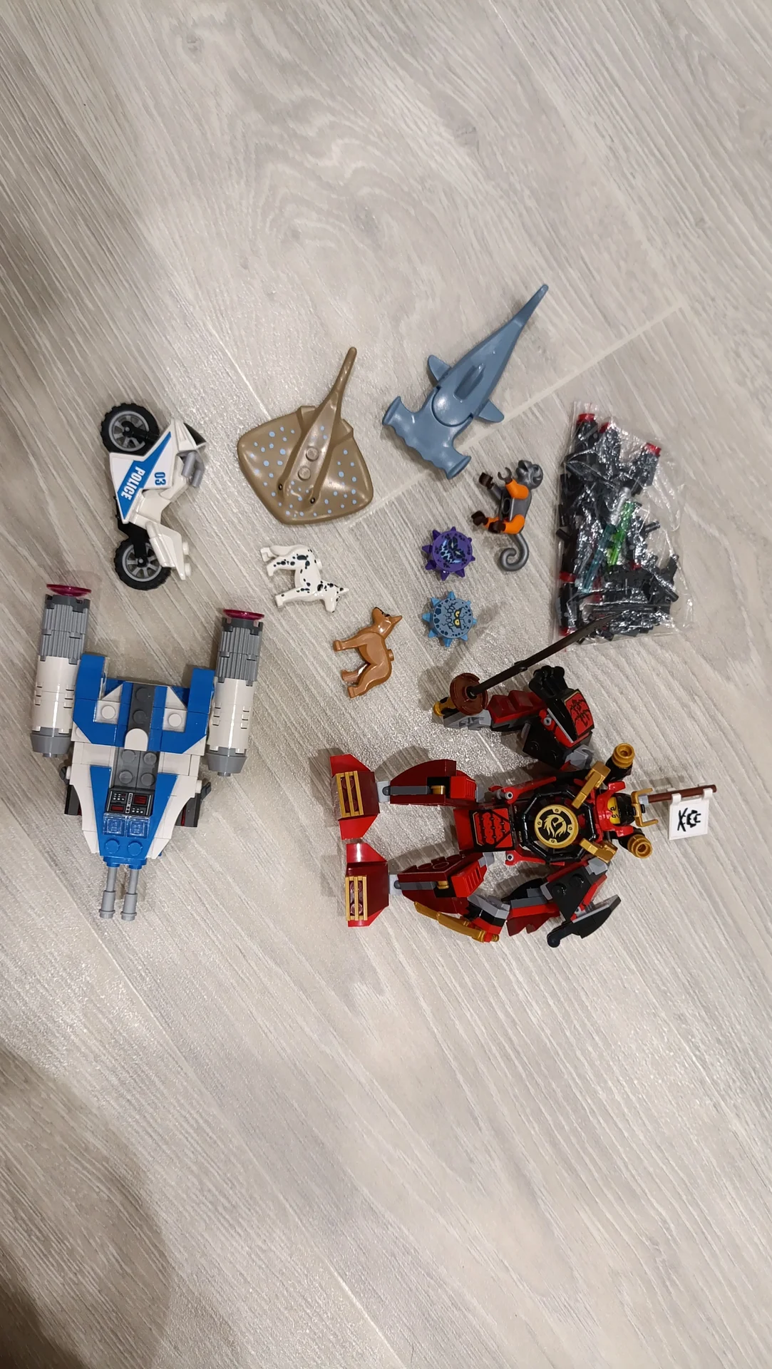 lego фигурки - миниатюра 9
