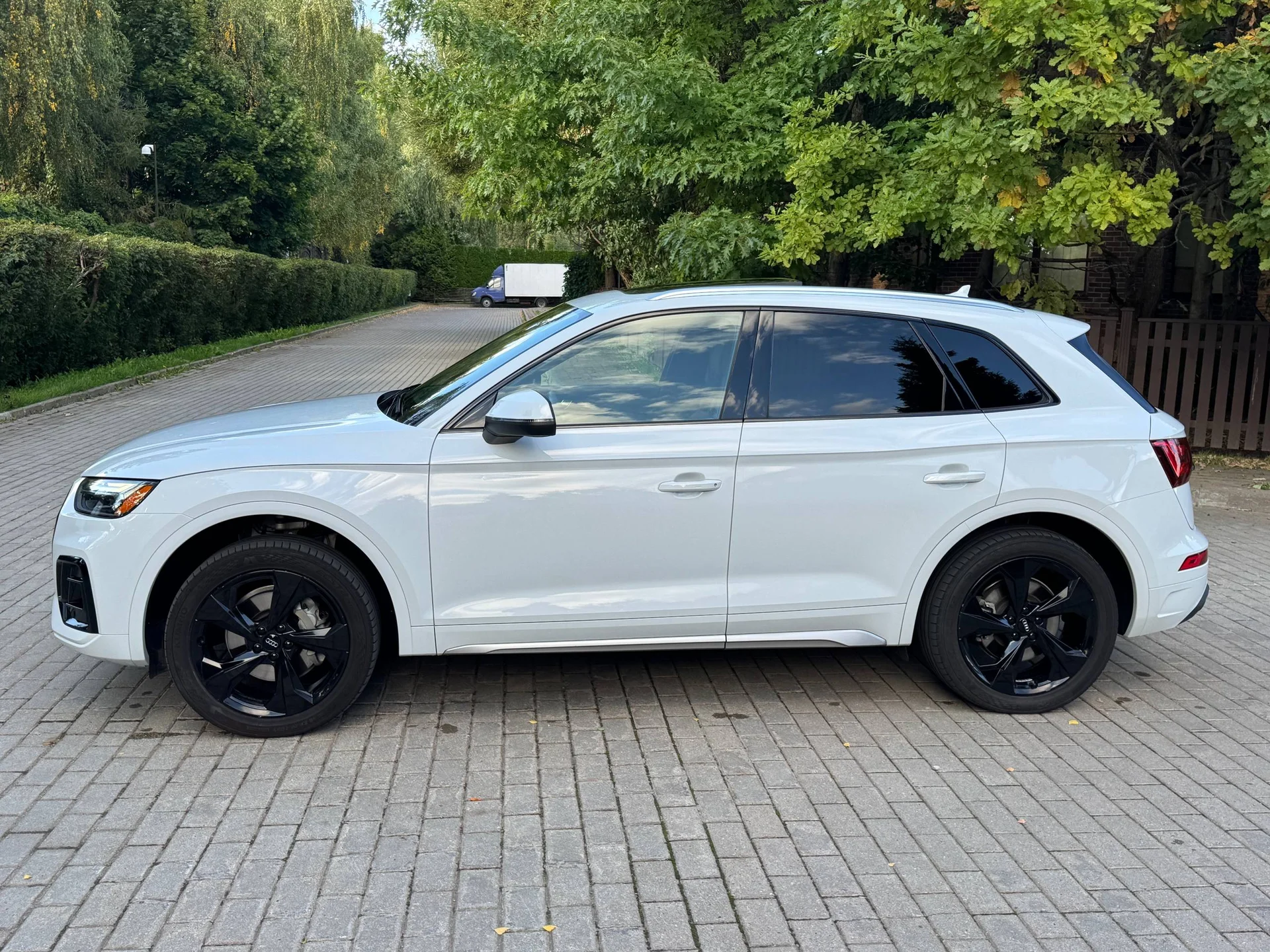 Audi Q5 2020 рестайлинг - миниатюра 3