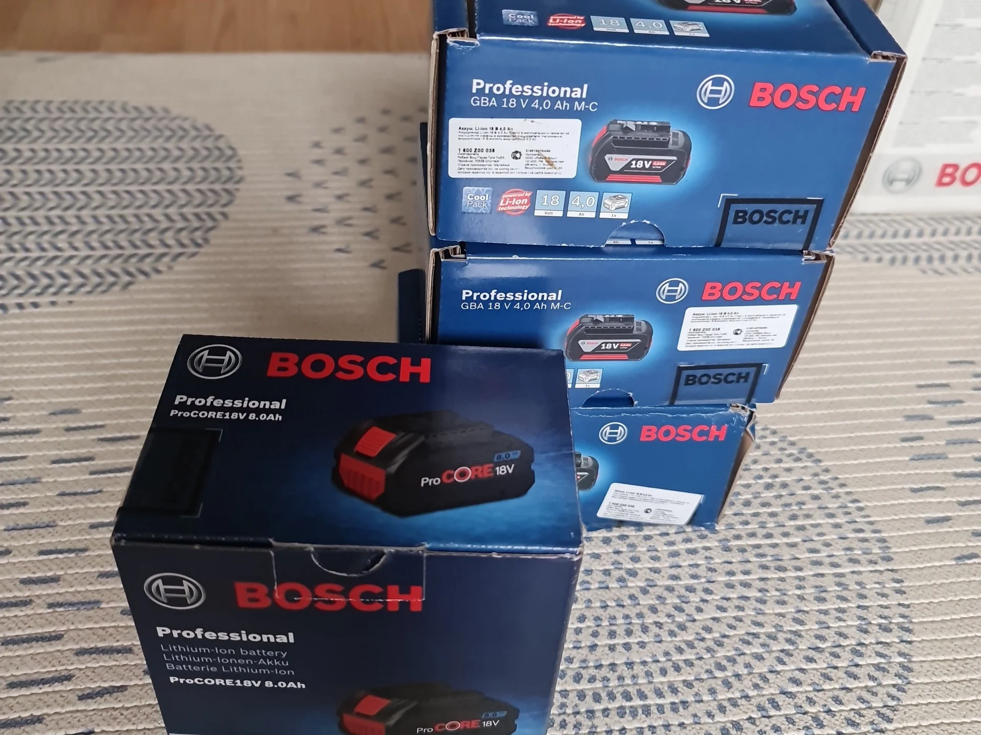 Аккумулятор Bosch 18V 4Ah - миниатюра 4
