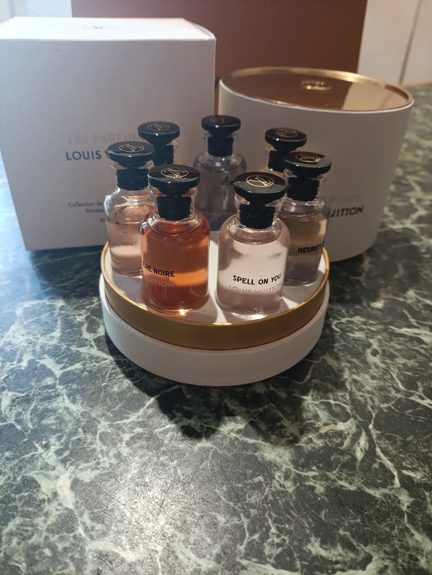 Louis Vuitton - миниатюра 3