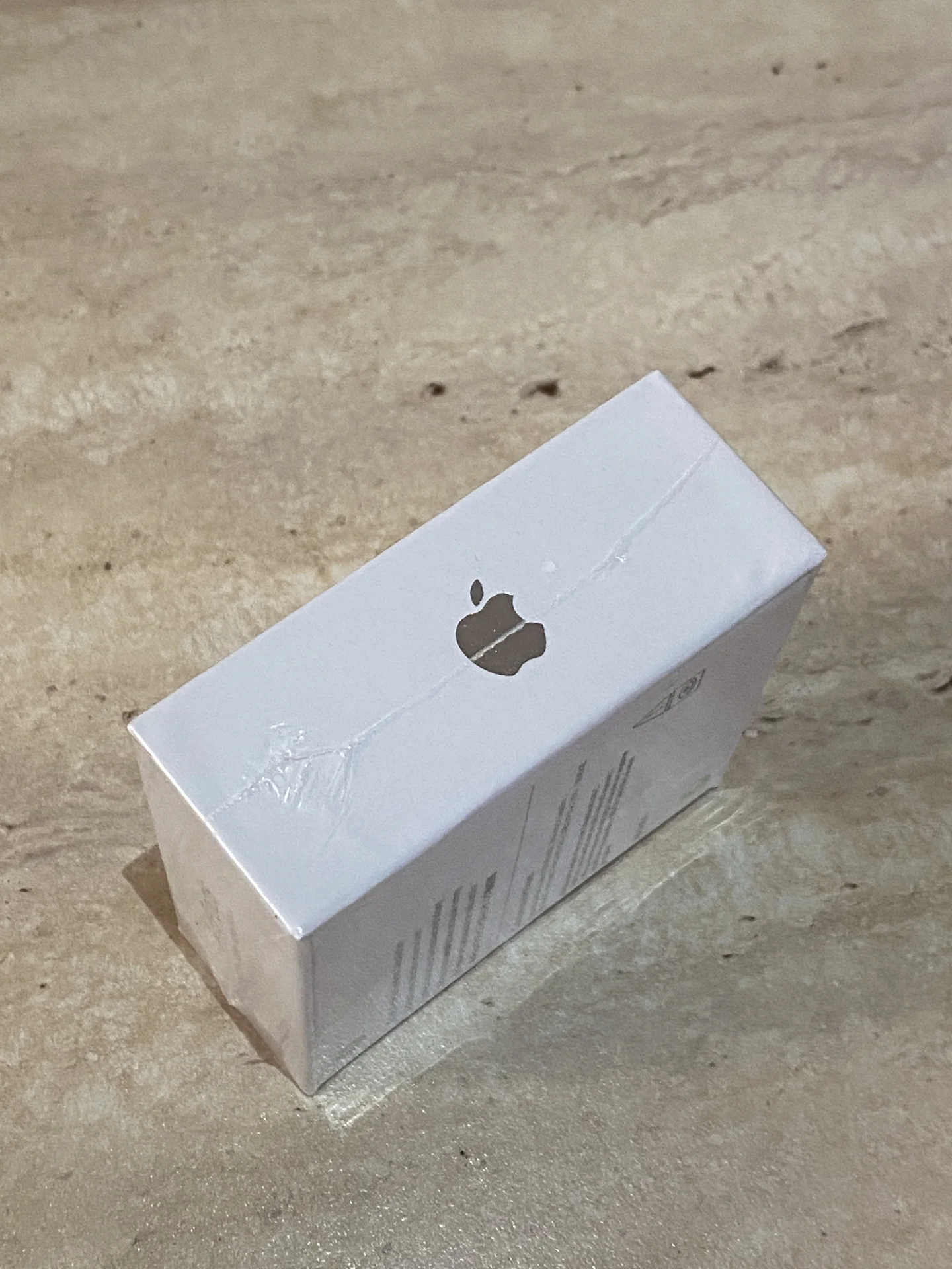 Наушники AirPods 4 - миниатюра 3