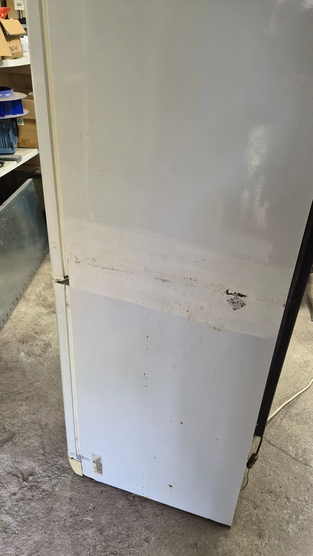 Холодильник indesit SB 200.027 - миниатюра 4