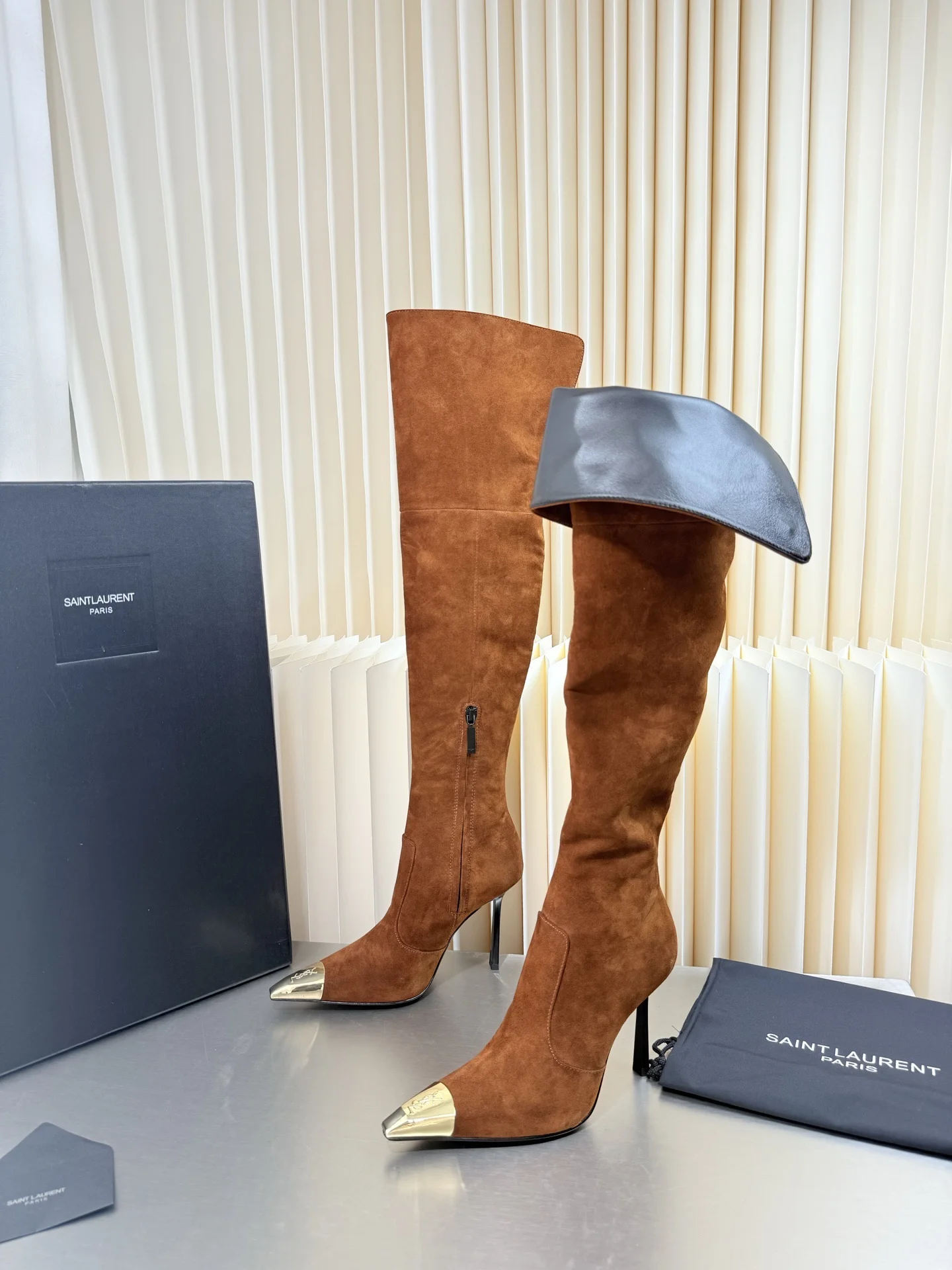 Сапоги Saint Laurent новинка - изображение 1