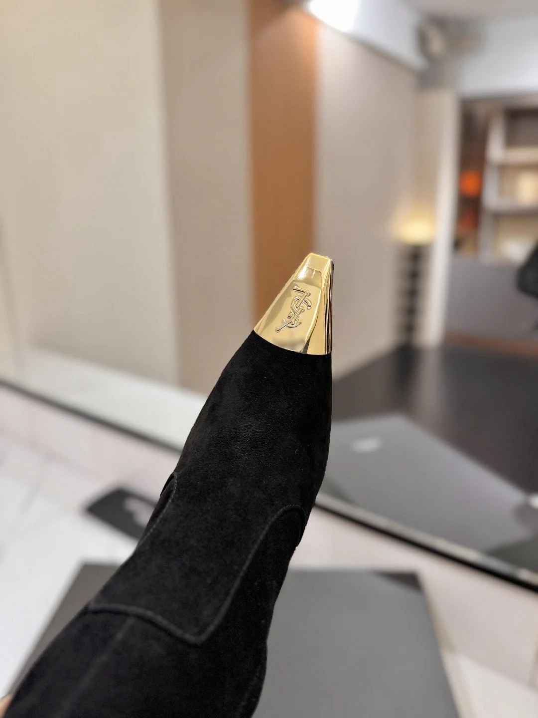 Сапоги Saint Laurent новинка - миниатюра 10