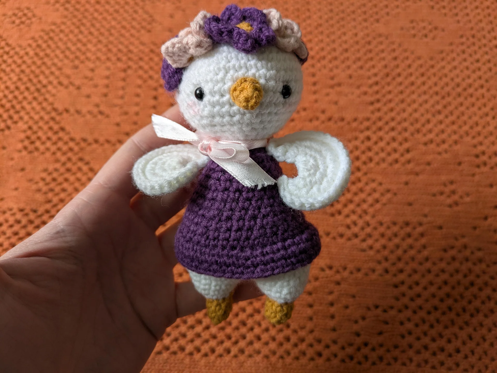 Игрушка Амигуруми Птичка в платье - миниатюра 4