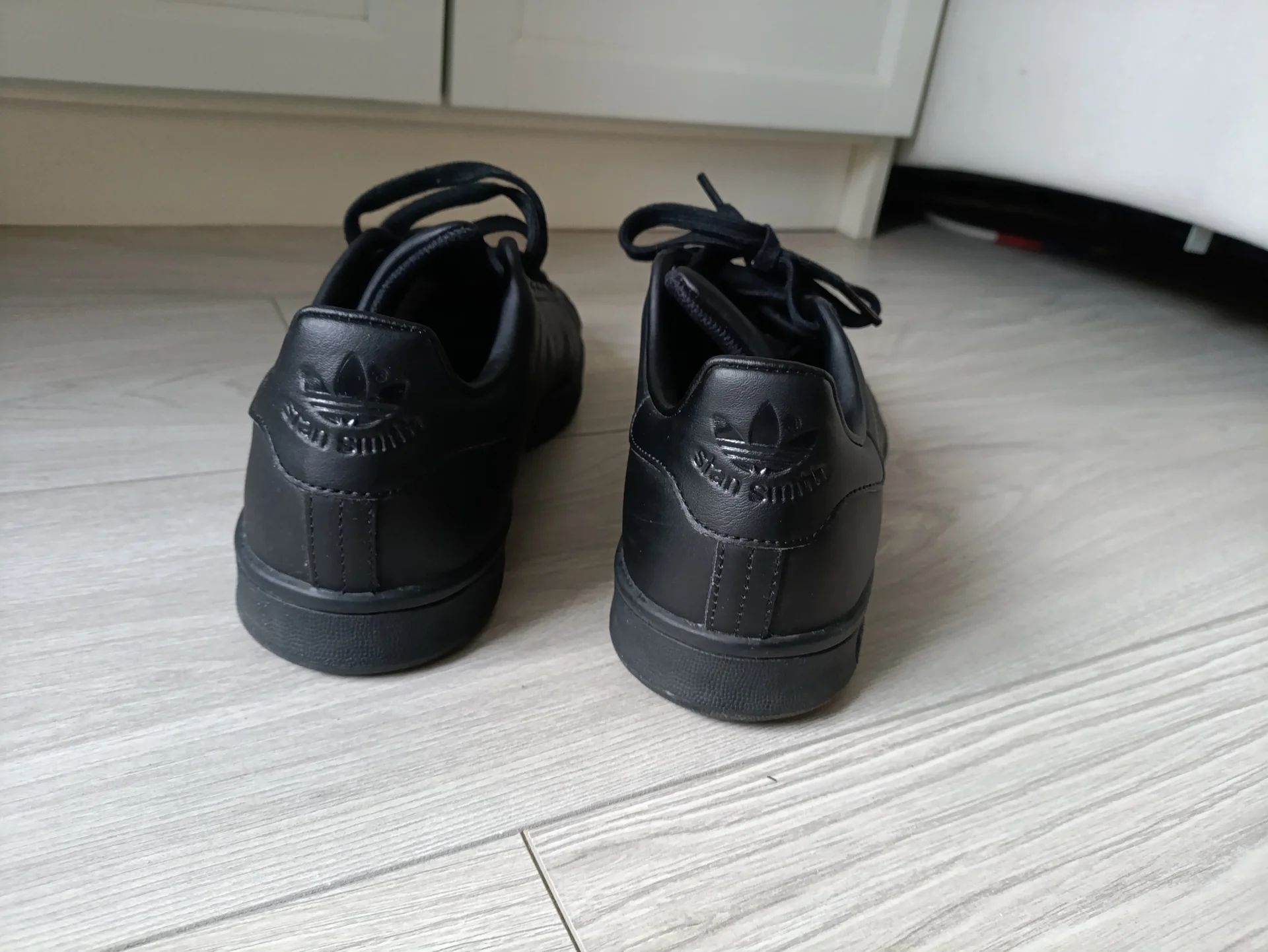 Черные кеды Adidas Stan Smith, размер 40 и 2\3, оригинал - миниатюра 4