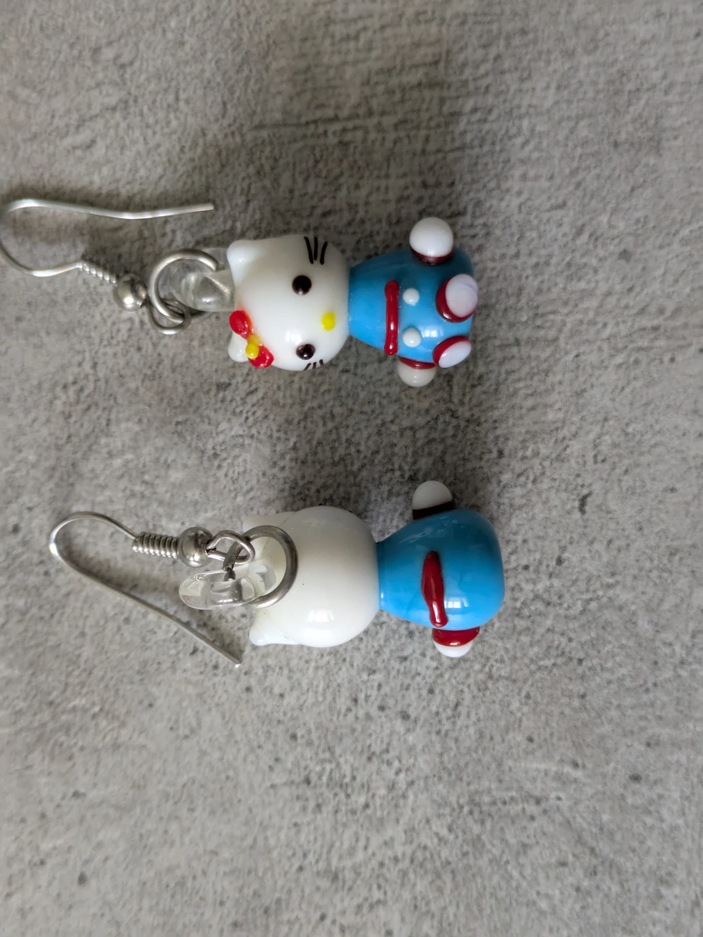 Серьги, стекло, Hello Kitty, новые - миниатюра 3