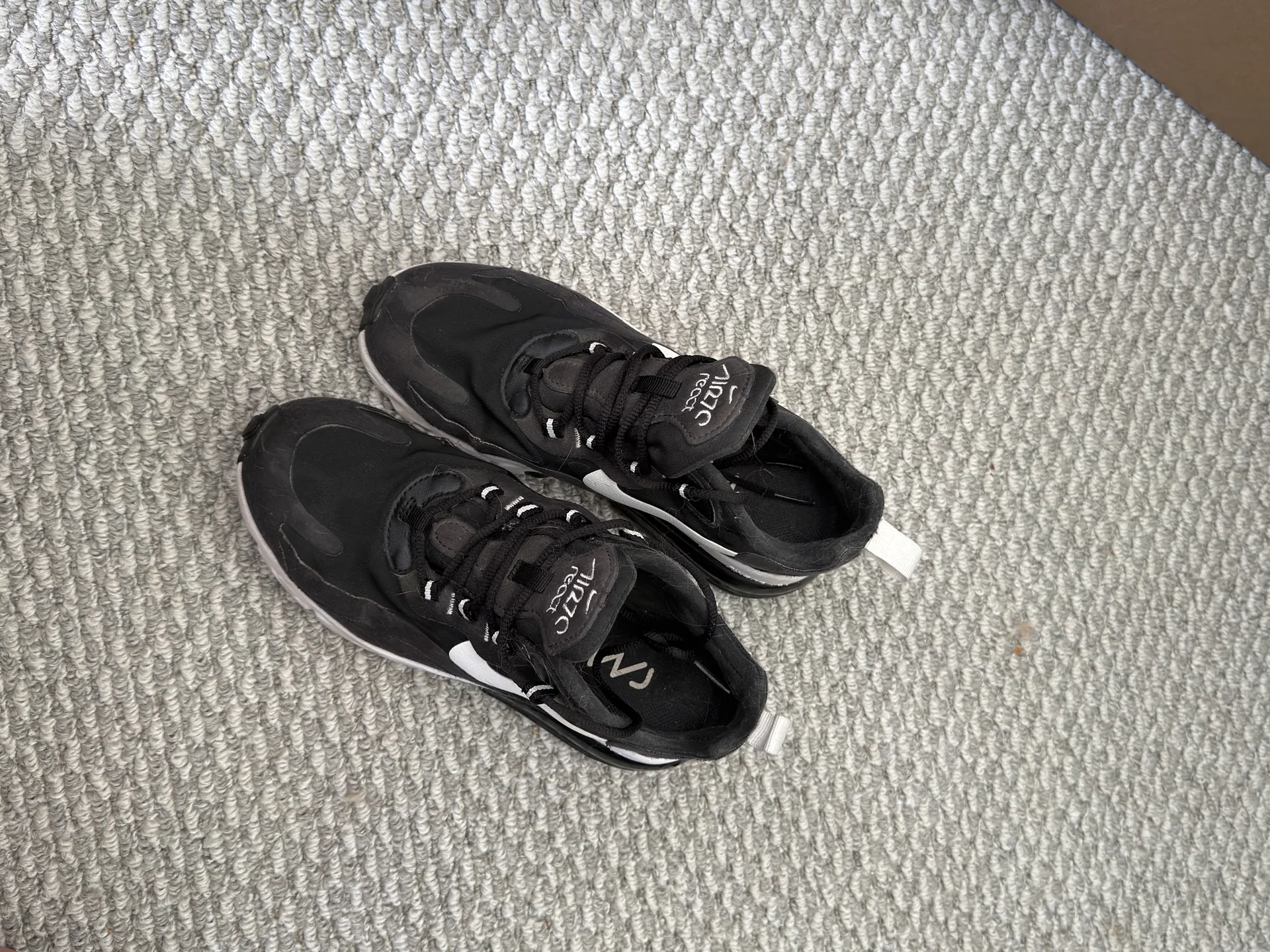 Кросовки nike air 70 react 36р-р - миниатюра 3