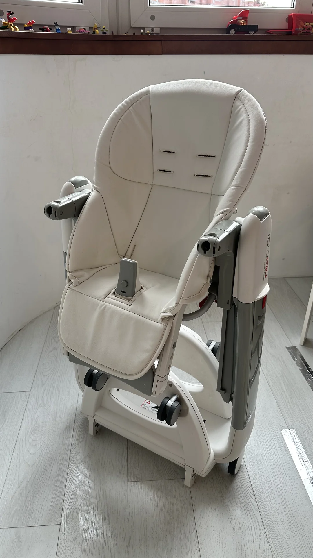 Стульчик для кормления Peg Perego Tatamia - изображение 1