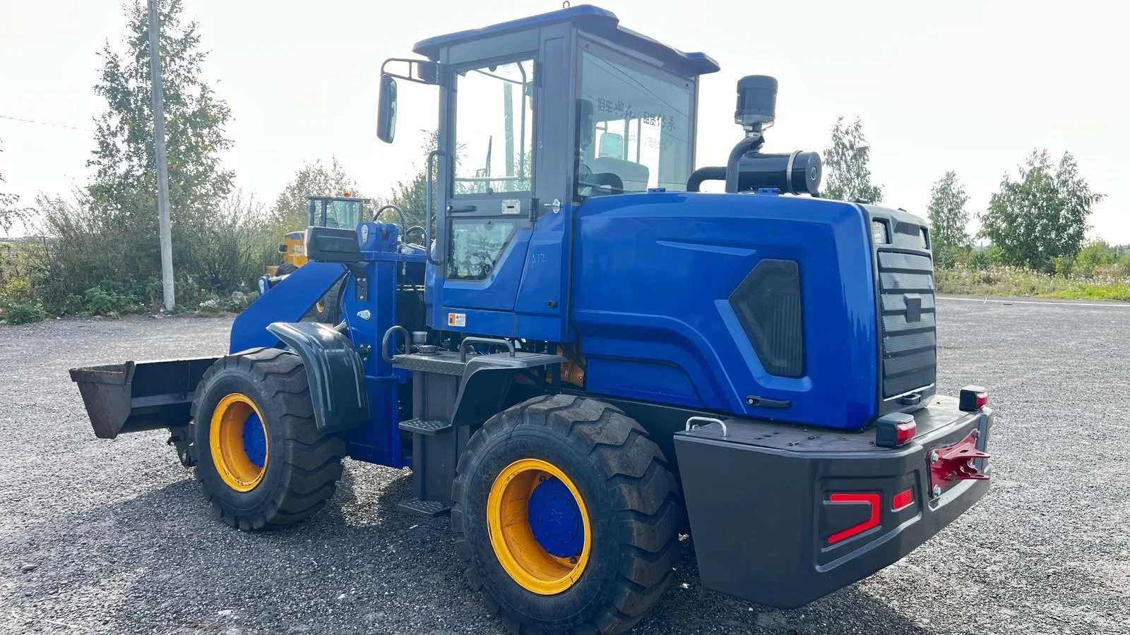 ФРОНТАЛЬНЫЙ ПОГРУЗЧИК LAIGONG L946 — НОВЫЙ, 2 ТОНН - миниатюра 4