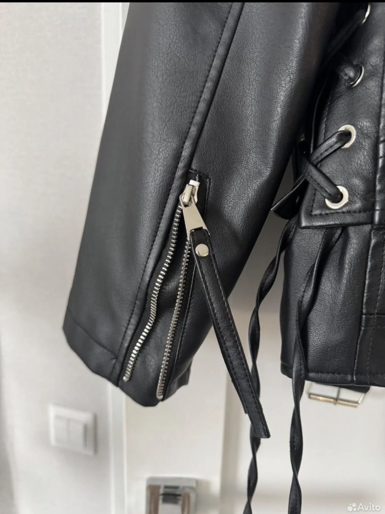 Косуха женская в стиле Zara, Bershka - миниатюра 4