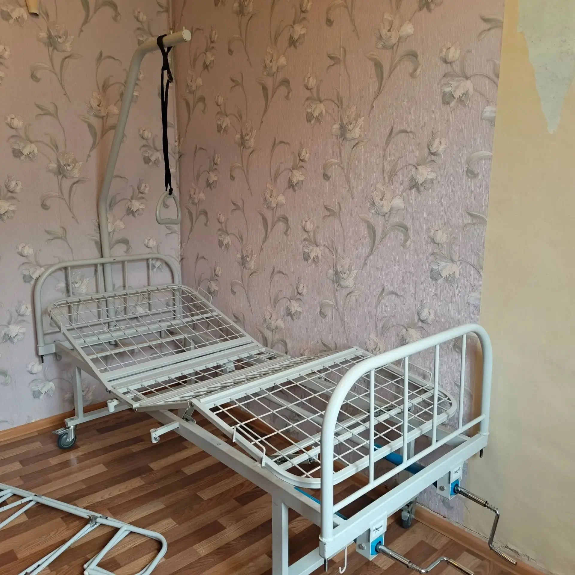 кровать медицинская бу - миниатюра 2