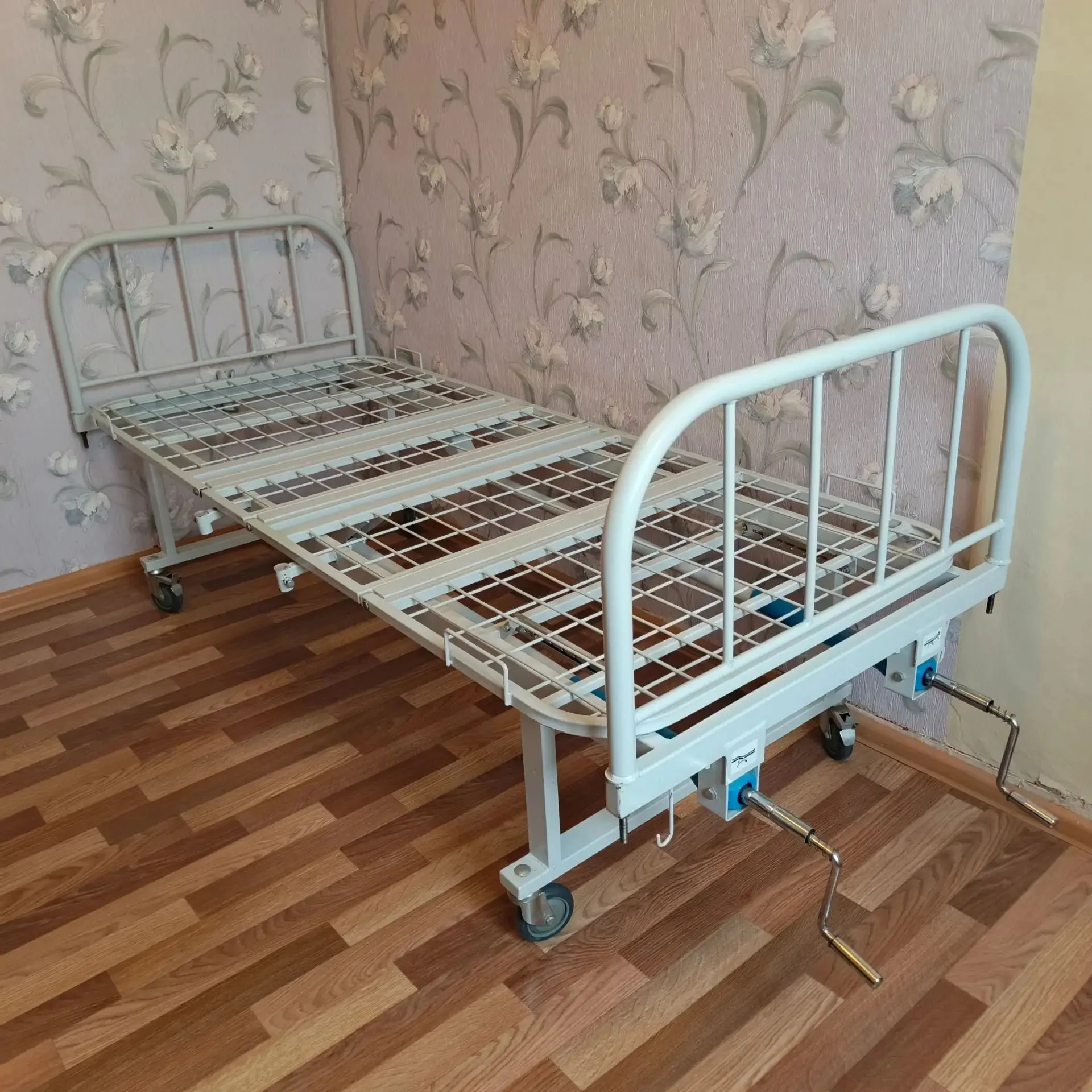 кровать медицинская бу - миниатюра 3