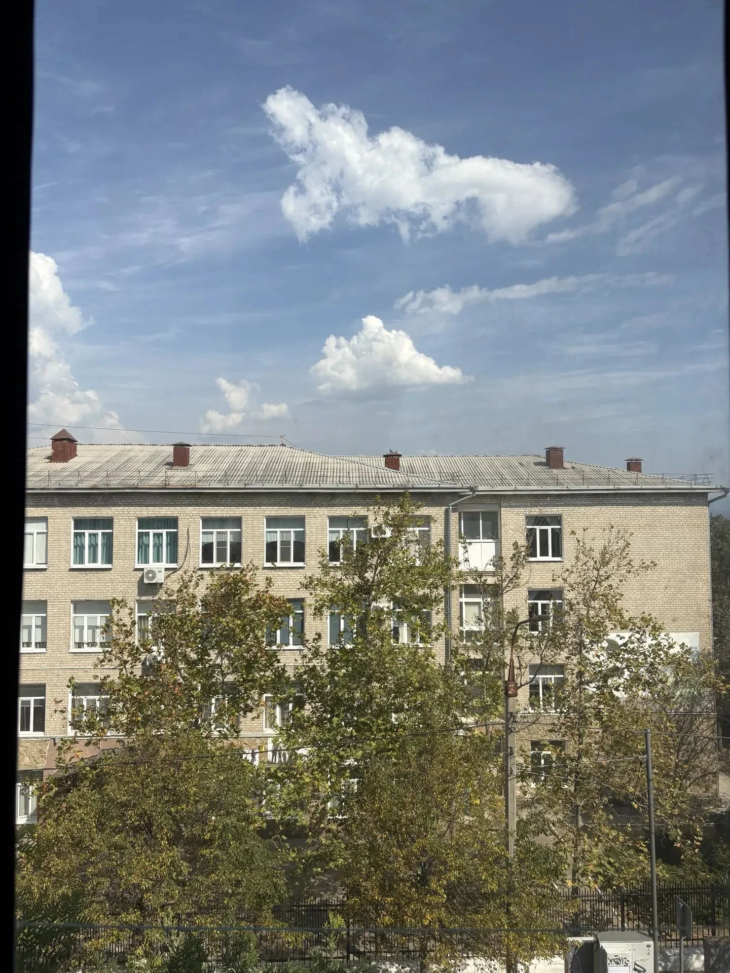 Продаю 1 комн квартиру в центре Новороссийска - миниатюра 3