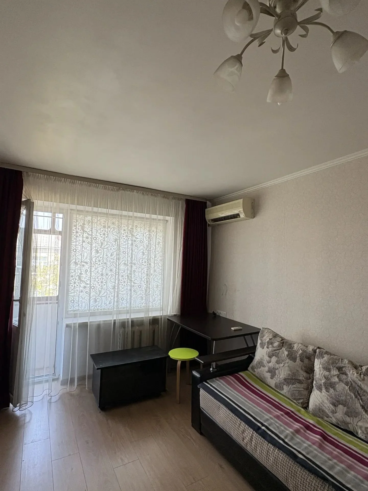 Продаю 1 комн квартиру в центре Новороссийска - миниатюра 7
