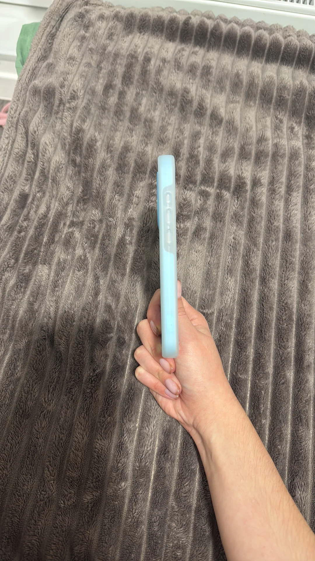 Чехол на iPhone 15 Pro - миниатюра 3