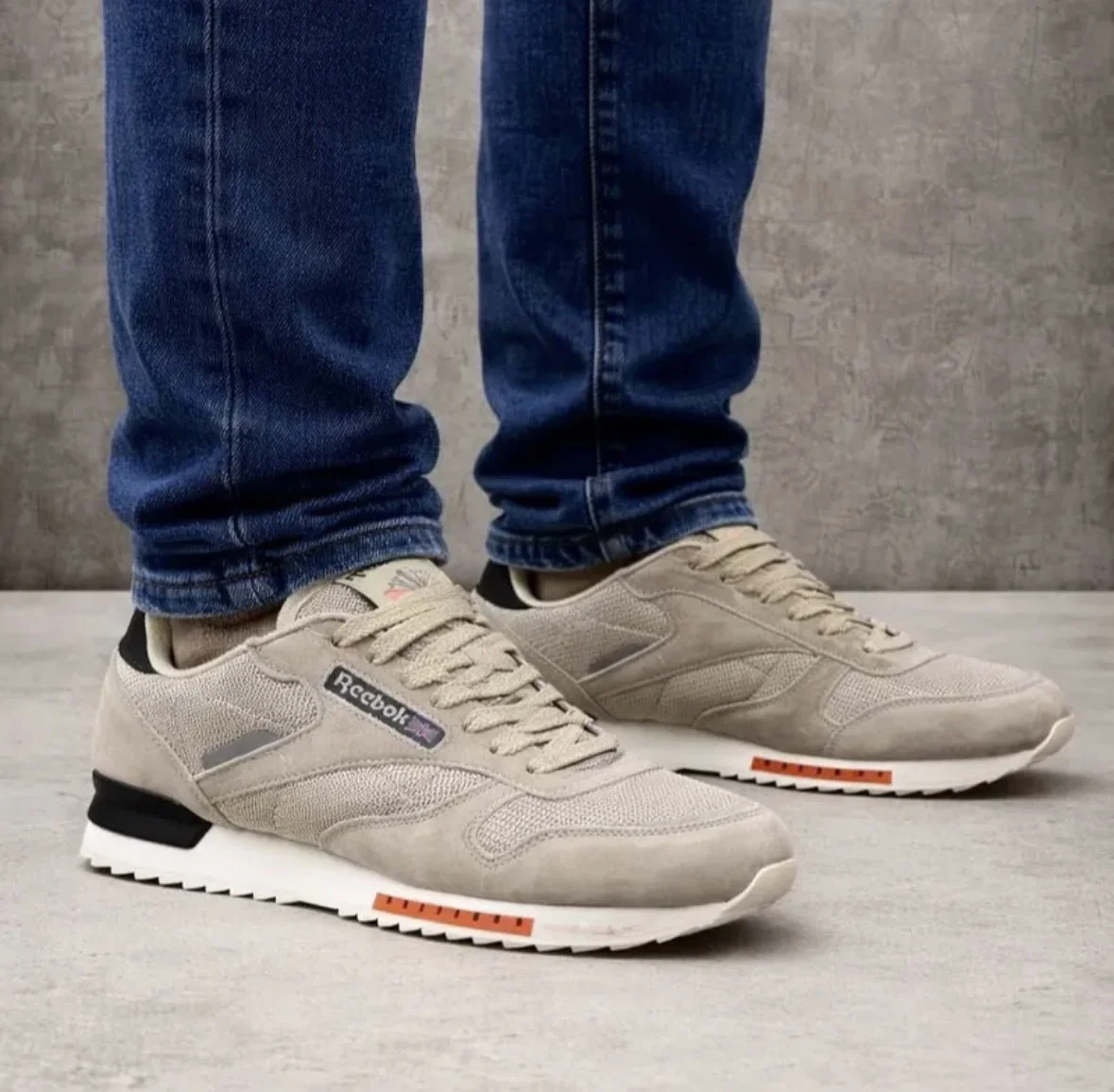 Кроссовки Reebok - изображение 1