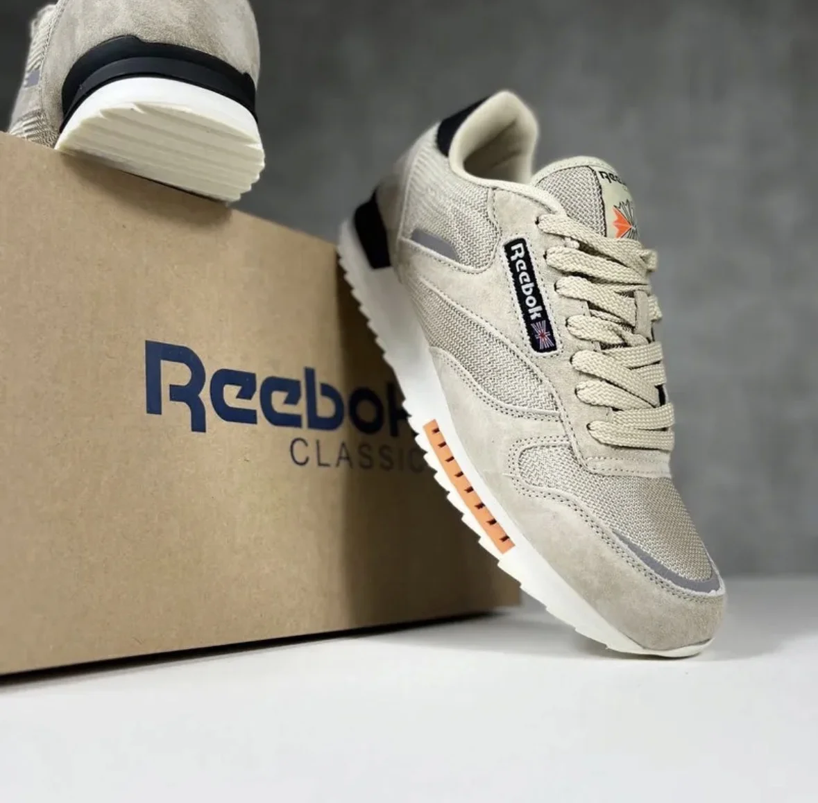 Кроссовки Reebok - миниатюра 3